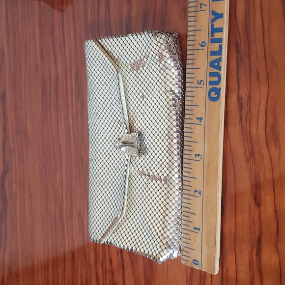Vintage "Mesh Whiting & Davis Co. Bags" label, Indicating a U.S. made Mesh Purse - Picture 12 of 14